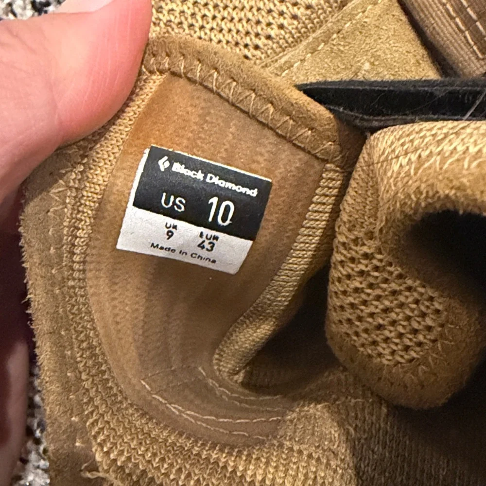 Black Diamond Rock Climbing Shoes Gold Women’s Size 10